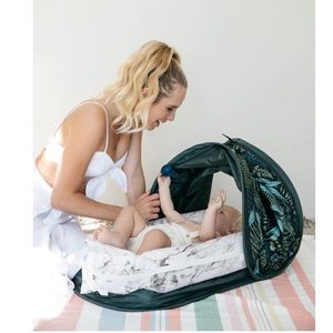 BNIB DockAtot Cabana kit